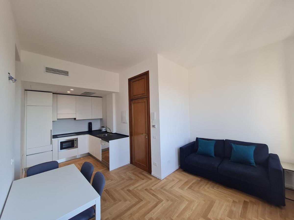 Cinque Giornate Charme Apartment Милано Екстериор снимка