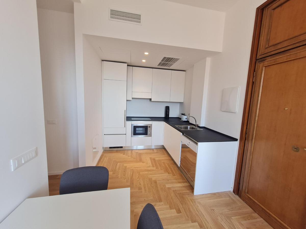 Cinque Giornate Charme Apartment Милано Екстериор снимка